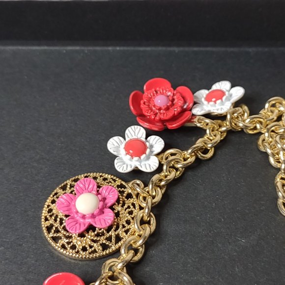 Very Cute Talbots Red, Pink, And White Flower Necklace 21 Inches Long - Picture 5 of 15